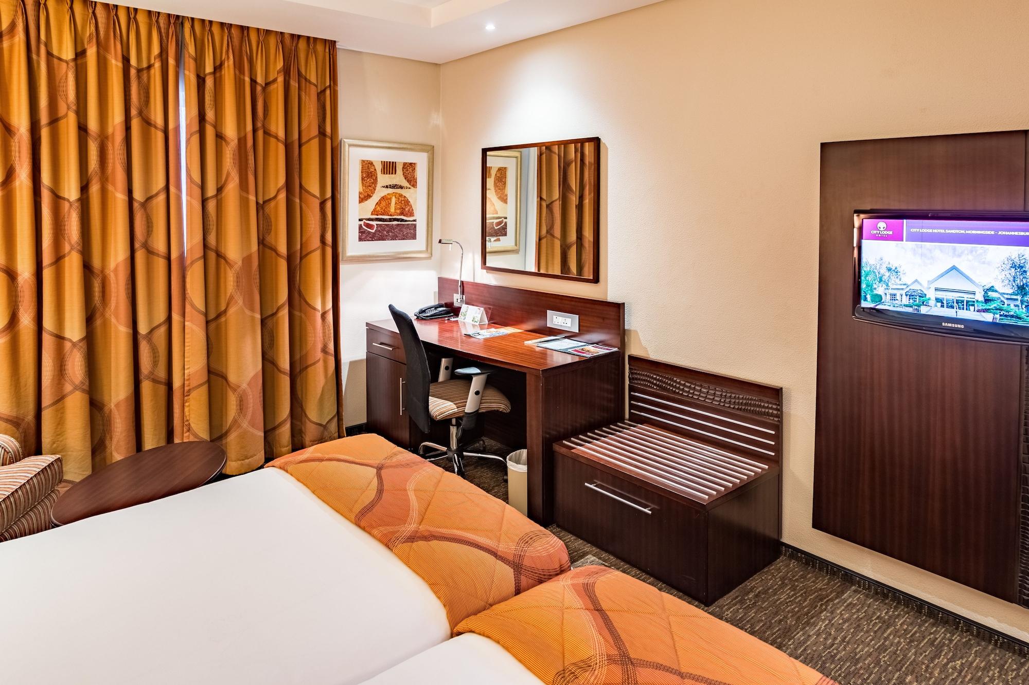 City Lodge Hotel Hatfield, Претория Экстерьер фото