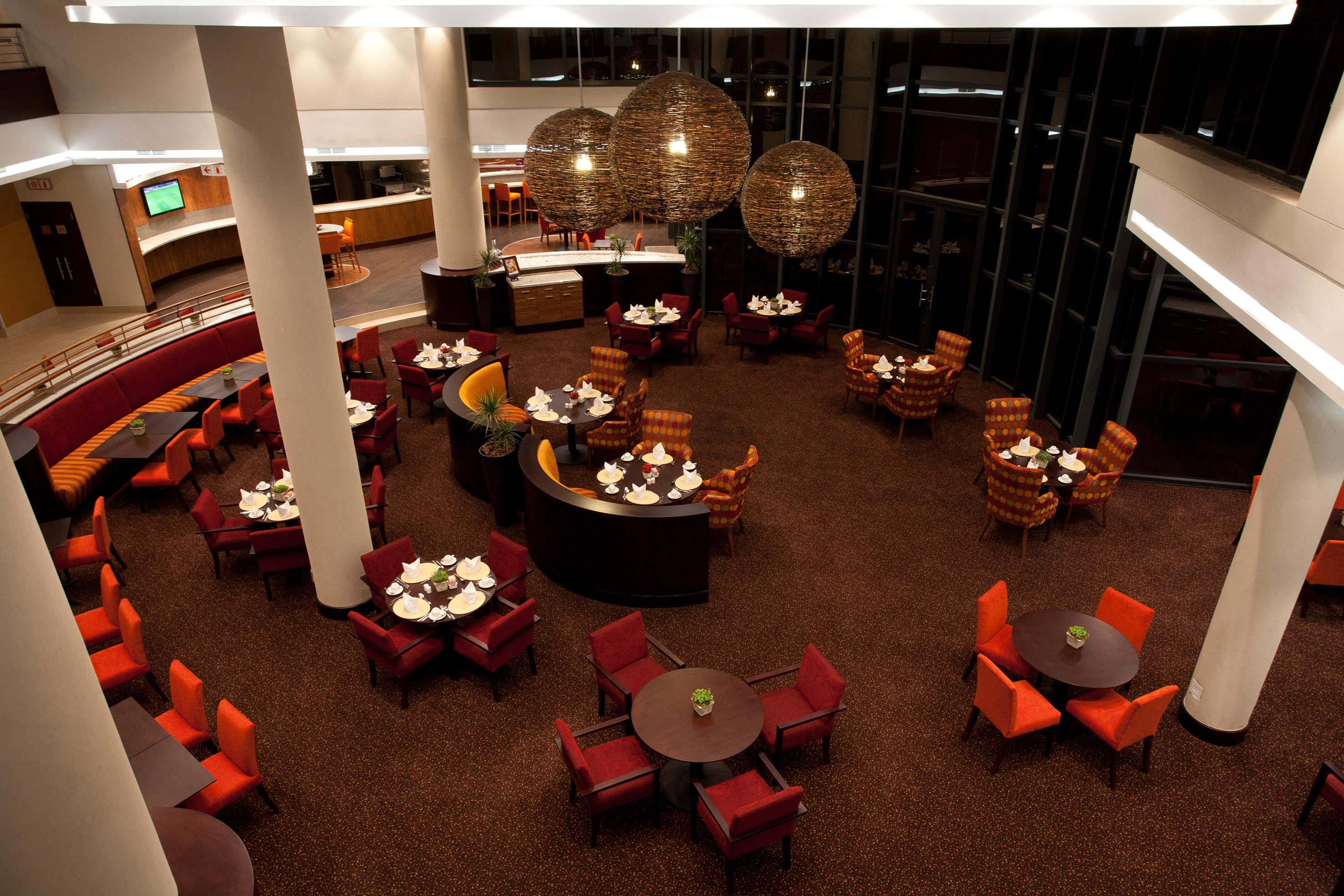 City Lodge Hotel Hatfield, Претория Экстерьер фото