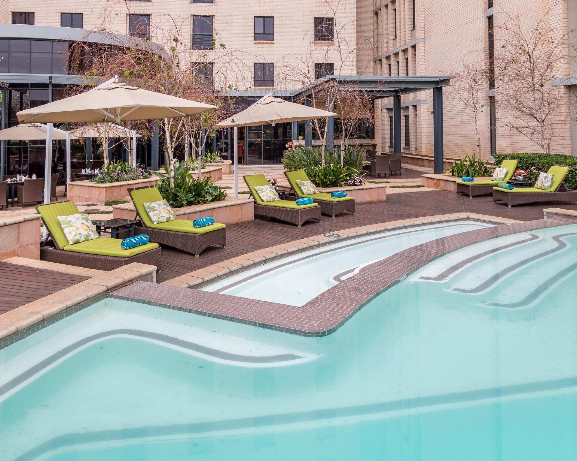 City Lodge Hotel Hatfield, Претория Экстерьер фото