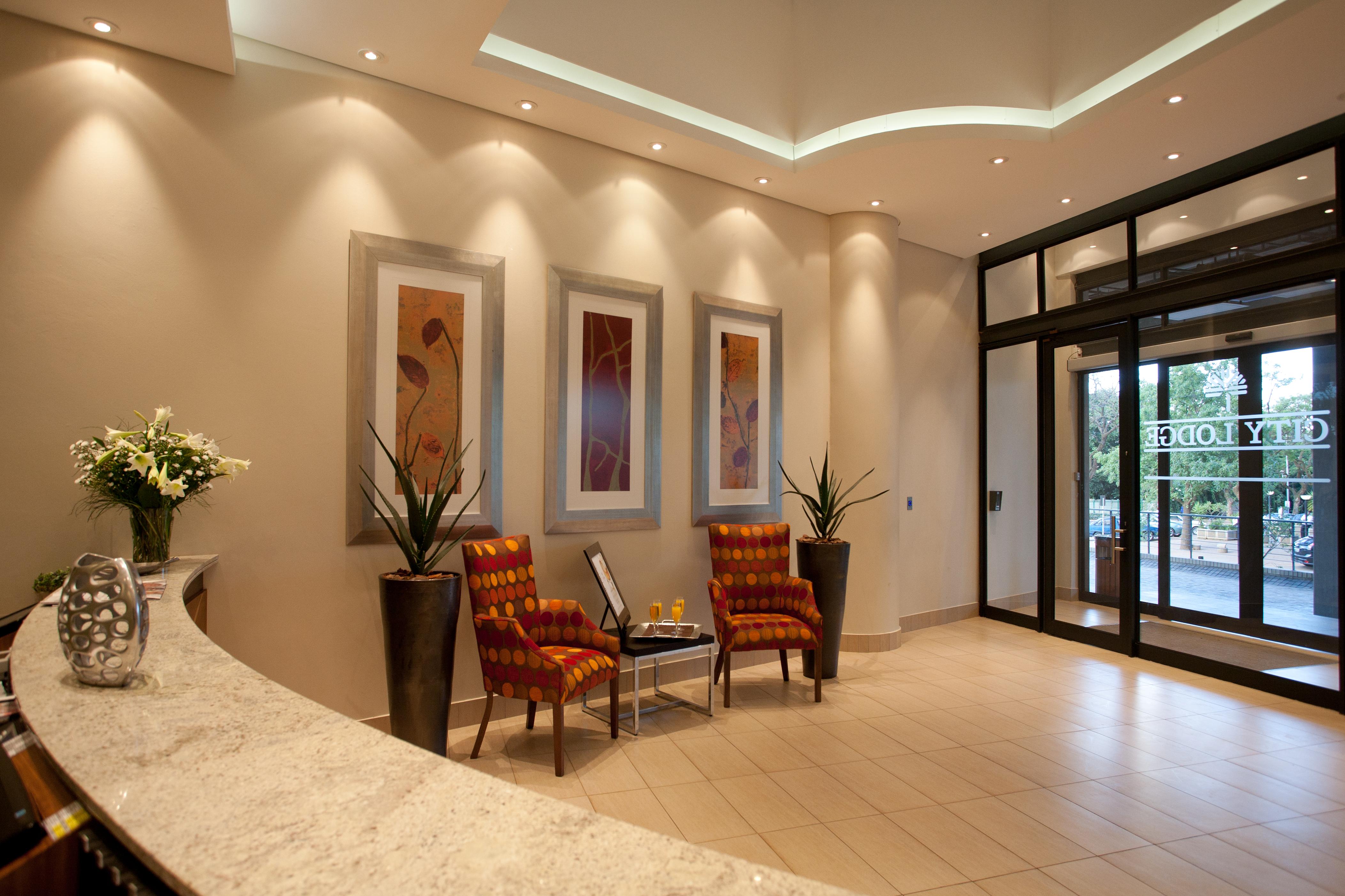 City Lodge Hotel Hatfield, Претория Экстерьер фото