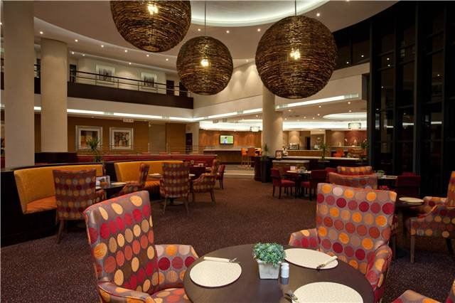 City Lodge Hotel Hatfield, Претория Экстерьер фото